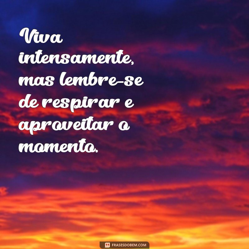 Mensagens de Sabedoria para Status: Inspire e Refletir com Frases Impactantes 