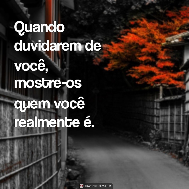 Frases Impactantes para Fotos Ousadas: Inspire-se e Arrase nas Redes Sociais! 