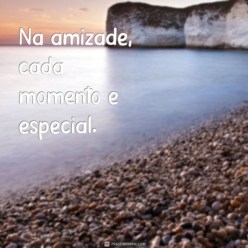 Frases Curtas sobre Amizade: Mensagens Inspiradoras para Valorizar Seus Amigos 