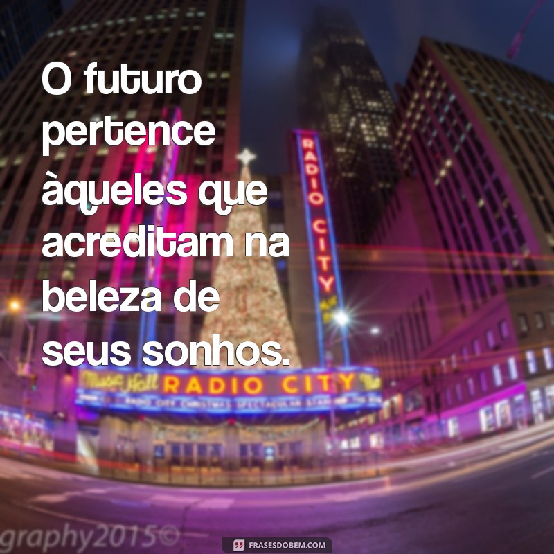 Frases Incentivadoras: Inspire-se e Transforme sua Vida com Palavras Positivas 