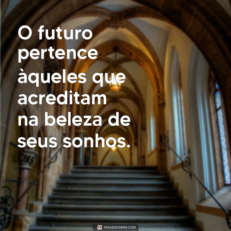 As Melhores Frases para Facebook: Inspire-se e Copie Agora! 