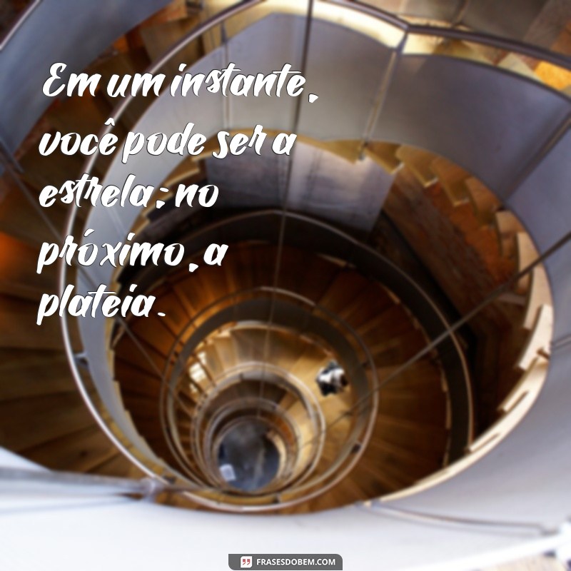 As Melhores Frases sobre o Mundo que Dá Voltas: Reflexões e Inspirações 