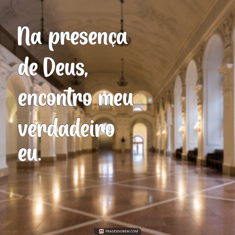 Frases Curtas de Deus para Inspirar Sua Biografia 