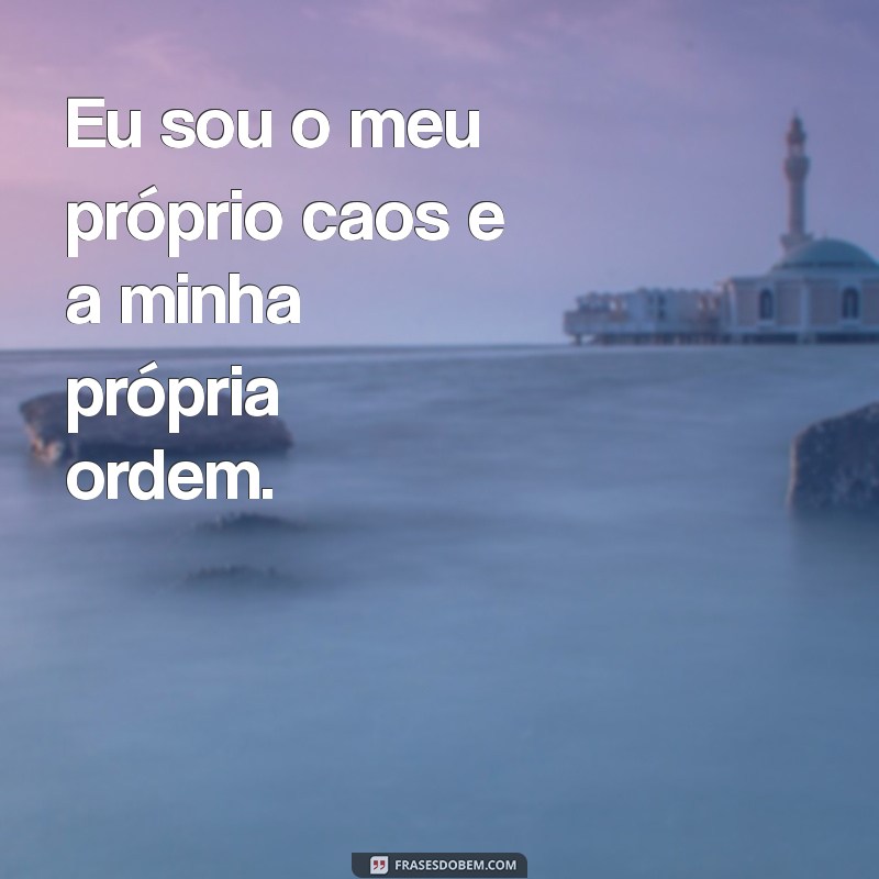 Frases Ousadas para Fotos Sozinha: Inspire-se e Mostre Sua Confiança! 