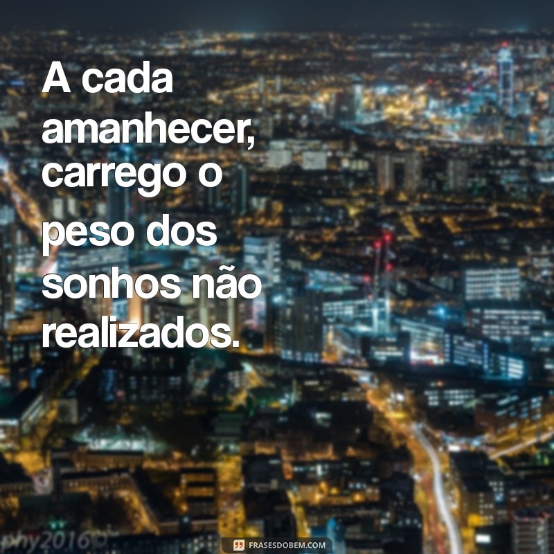 Frases Profundas sobre Tristeza e Angústia para Refletir e Confortar 