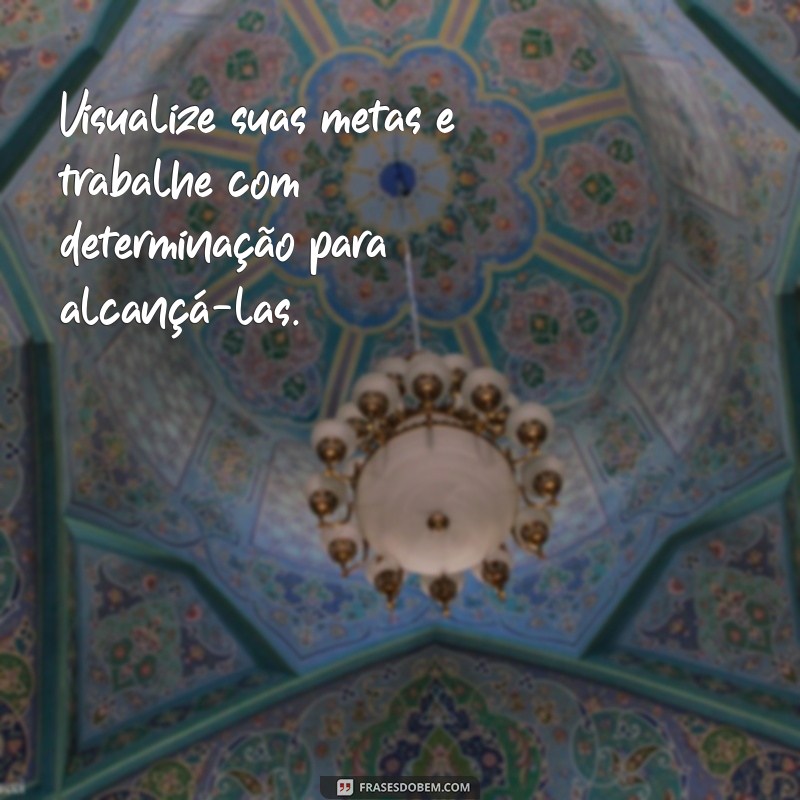 Frases Inspiradoras para Status de Trabalho: Motive-se e Inspire Seus Colegas 