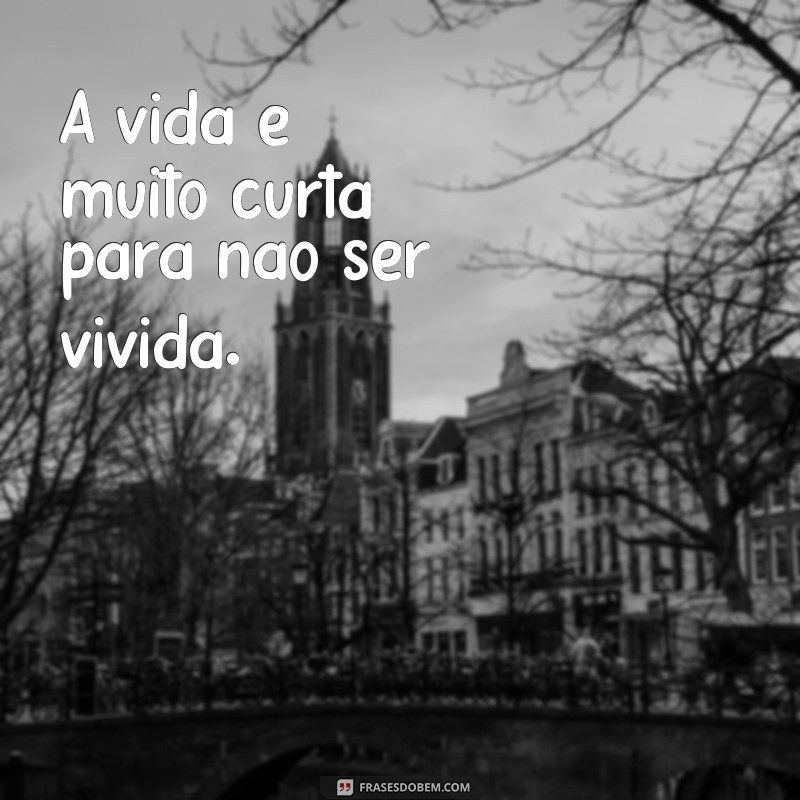 Frases Inspiradoras para Status: Expresse Seus Sentimentos com Estilo 