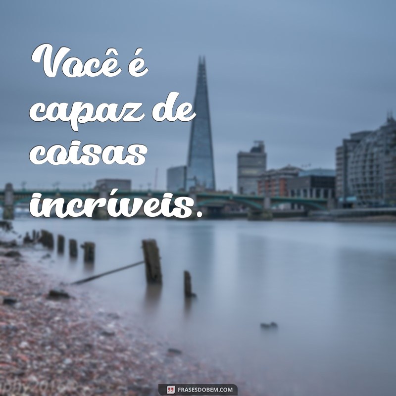 Frases Motivacionais Curtas para Impulsionar sua Carreira no Trabalho 