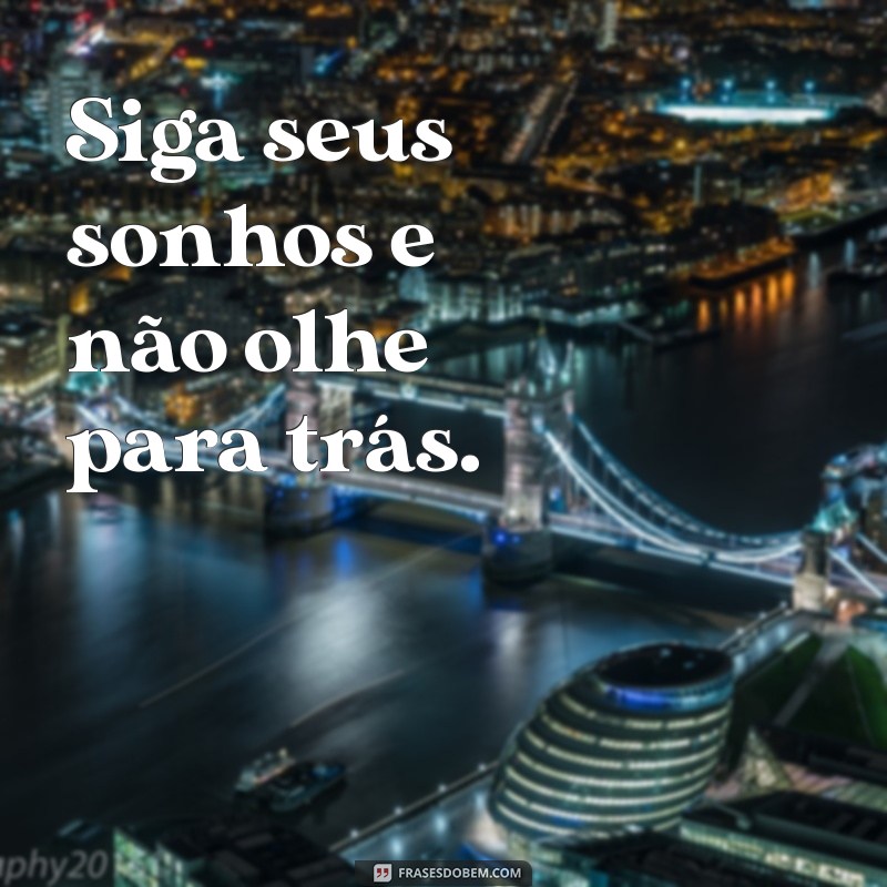 As Melhores Frases para Acompanhar Suas Fotos e Encantar nas Redes Sociais 