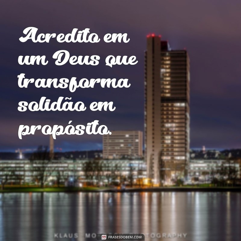 Legendas Gospel Inspiradoras para Fotos Sozinha: Encontre a Mensagem Perfeita 