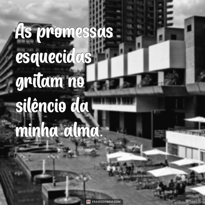 Frases Tristes para Status: Expresse Seus Sentimentos com Profundidade 