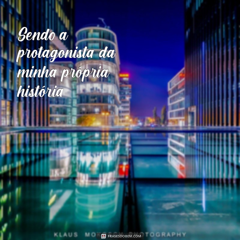 Frases Inspiradoras para Legendar suas Fotos Sozinha na Piscina 