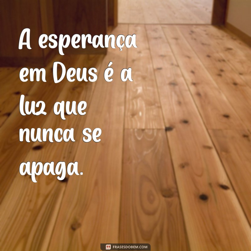 Encontre a Motivação em Deus: Frases Inspiradoras para Renovar sua Fé 