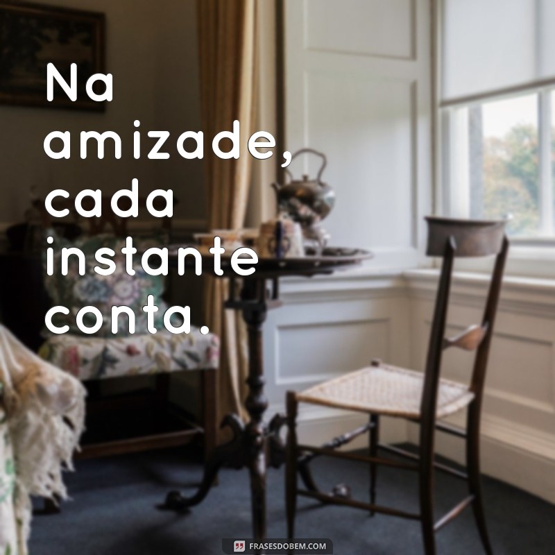 50 Frases Curtas de Amizade para Celebrar seus Laços 