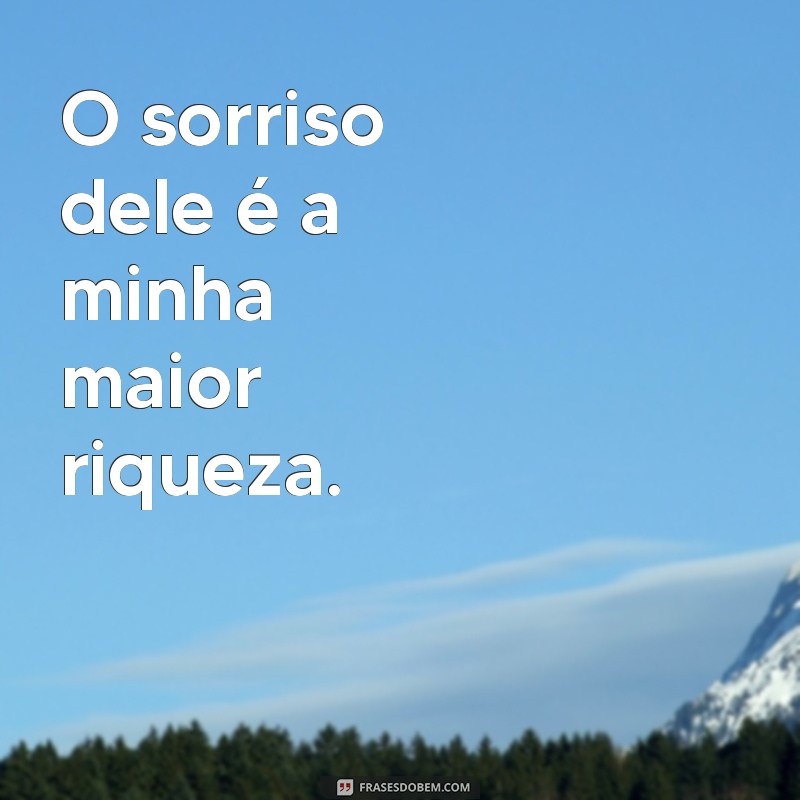 As Melhores Legendas para Fotos do Seu Filho Sorrindo: Transmita Amor e Alegria! 