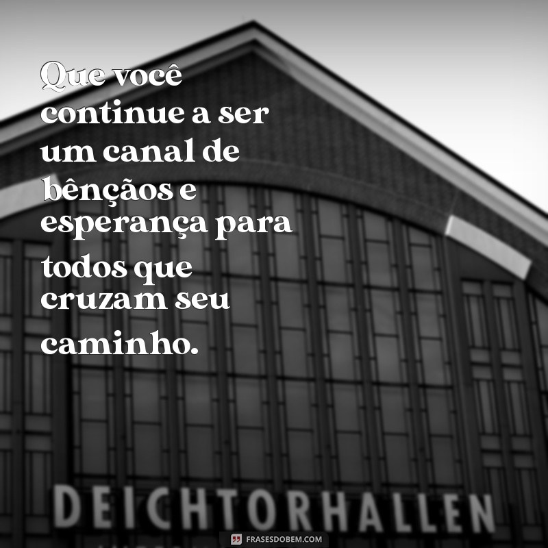 Mensagens de Aniversário Religiosas para Padres: Inspirações e Bençãos 