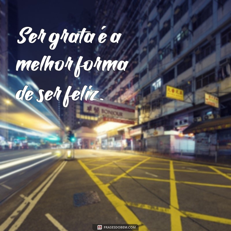 Frases Inspiradoras de Gratidão para Suas Fotos Sozinha no Instagram 