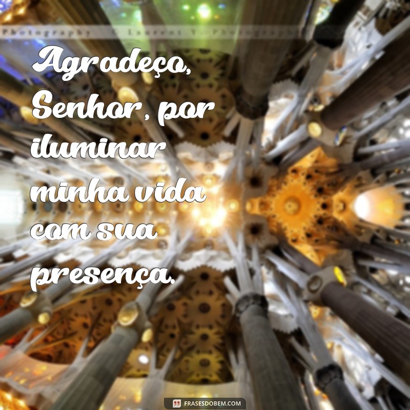 Frases de Gratidão a Deus: Mensagens Inspiradoras para Agradecer 