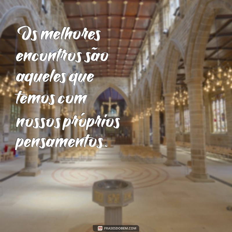 Frases Inspiradoras para Fotos Sozinha: Reflexões e Pensamentos Profundos 