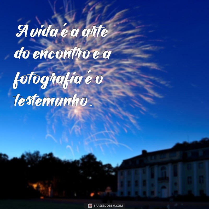 Frases Criativas para Acompanhar Suas Fotos: Inspire-se e Destaque Seus Momentos 