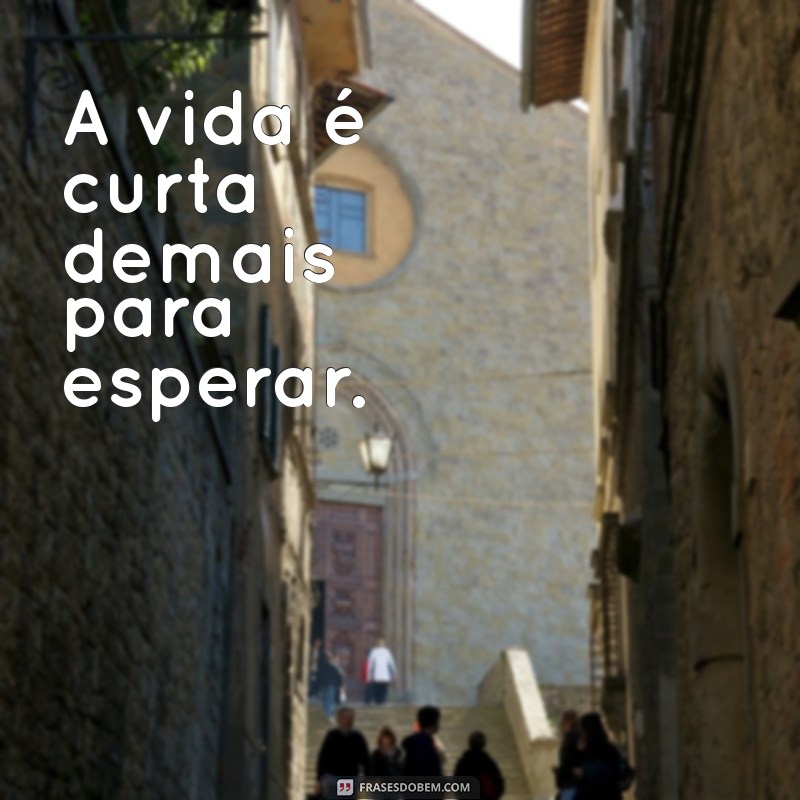 Frases Criativas para Atualizar seu Status: Inspire-se Agora! 