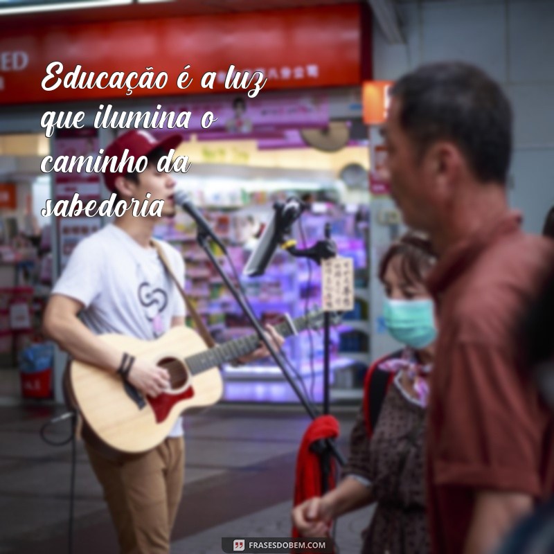 Inspire-se com as Melhores Frases de Cora Coralina sobre Educação 