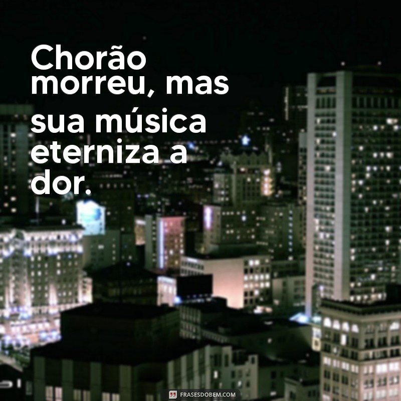 chorão morreu Chorão morreu, mas sua música eterniza a dor.