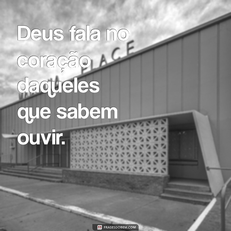 Frases Curtas de Deus: Inspirações para a Alma e Reflexões Diárias 