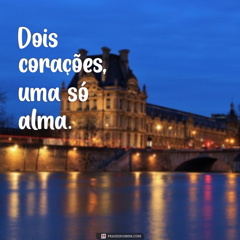 Frases Inspiradoras para Capturar Momentos Incríveis de Recém-Casados em Fotos 