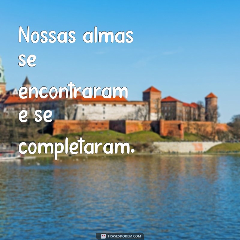 Encante seu Instagram com as melhores frases de músicas para fotos com seu namorado 