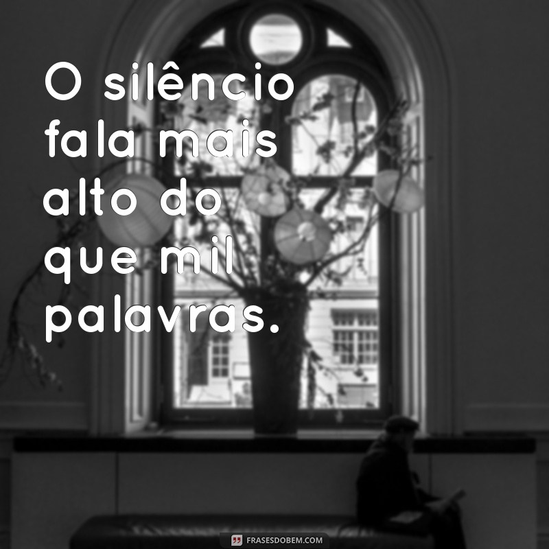 Frases Inspiradoras para Fotos de Homens Sozinhos: Encontre a Mensagem Perfeita 