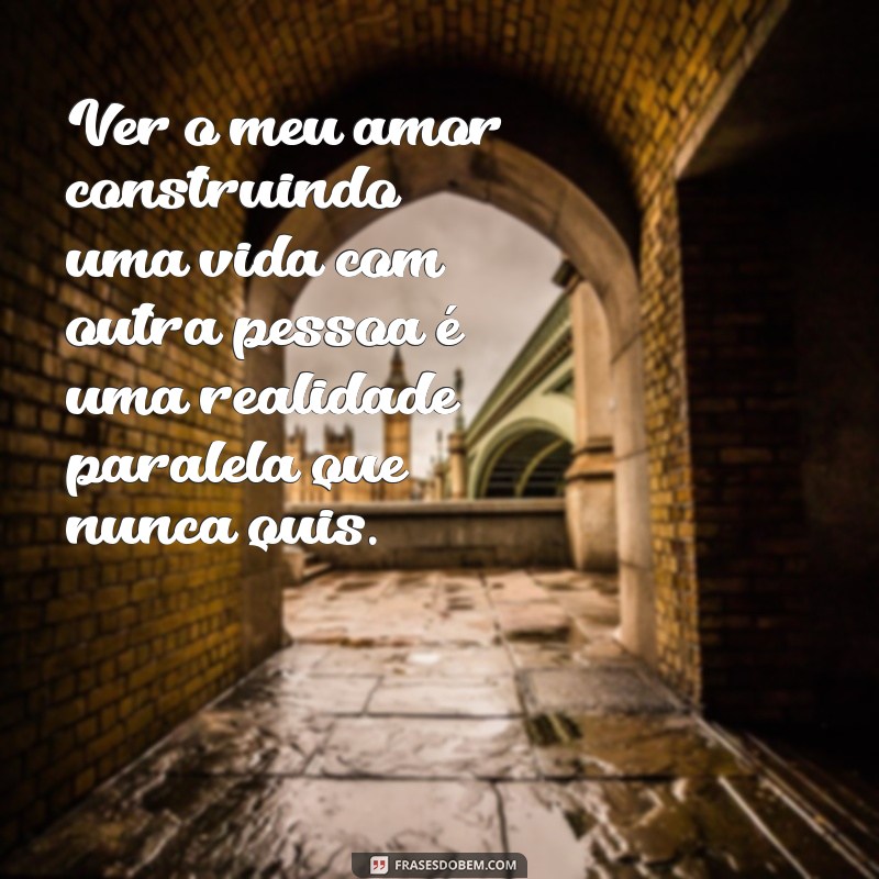 Significado de Sonhar com o Casamento da Pessoa Amada com Outra: Interpretações e Mensagens 