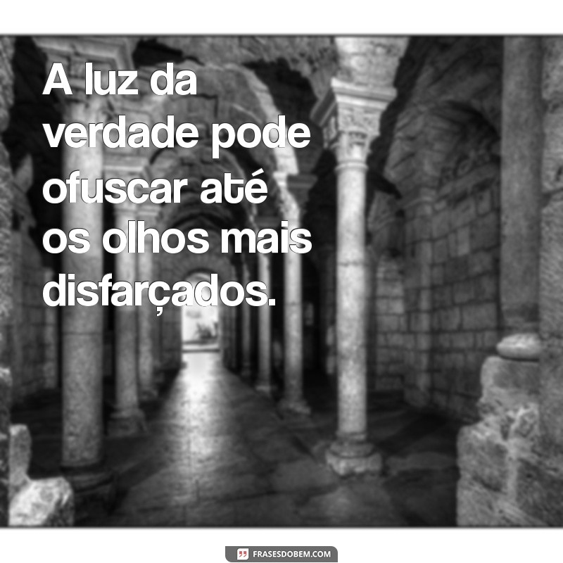 10 Mensagens Indiretas para Identificar e Lidar com Pessoas Falsas 