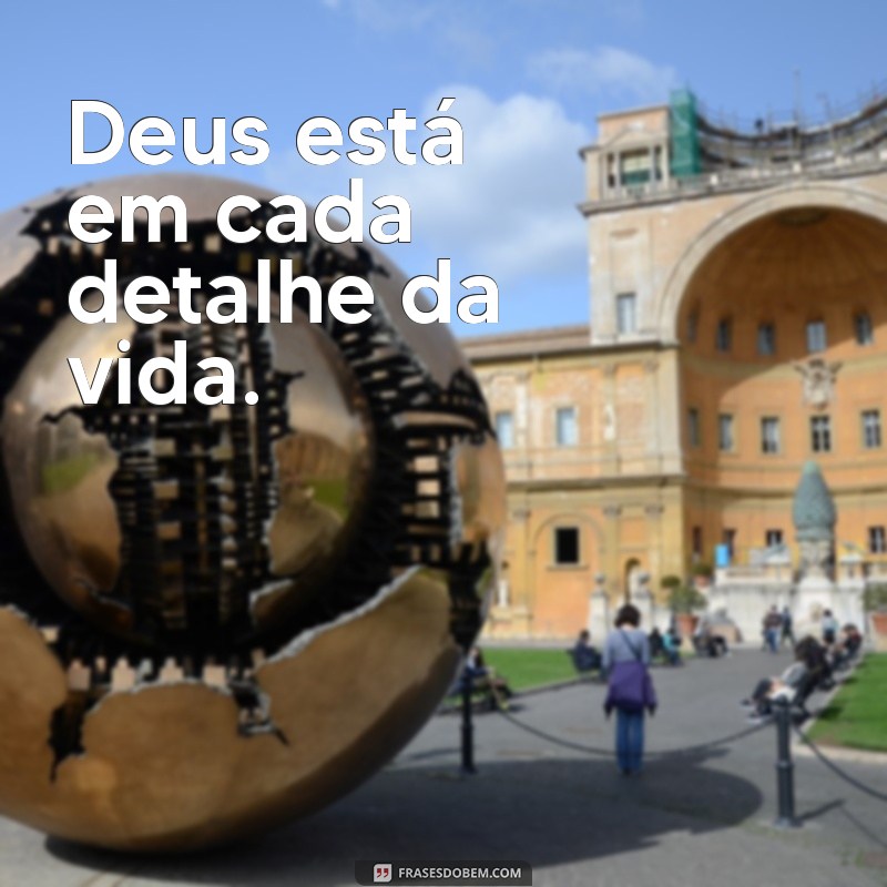 Frases Curtas Inspiradoras sobre Deus: Reflexões e Mensagens de Fé 