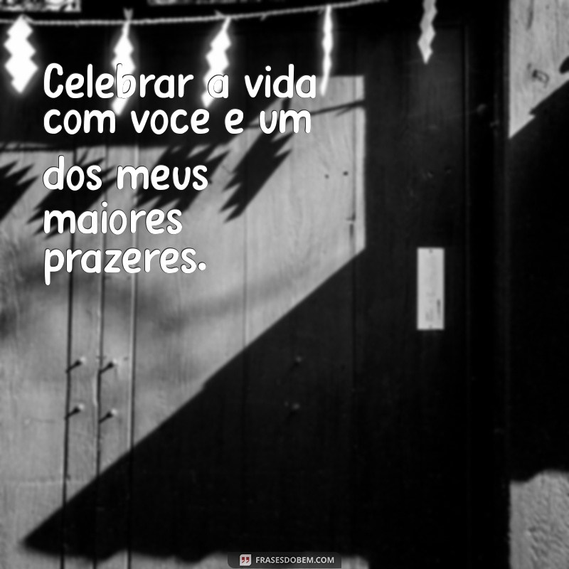 Frases Inspiradoras para Celebrar a Amizade com Sua Melhor Amiga 