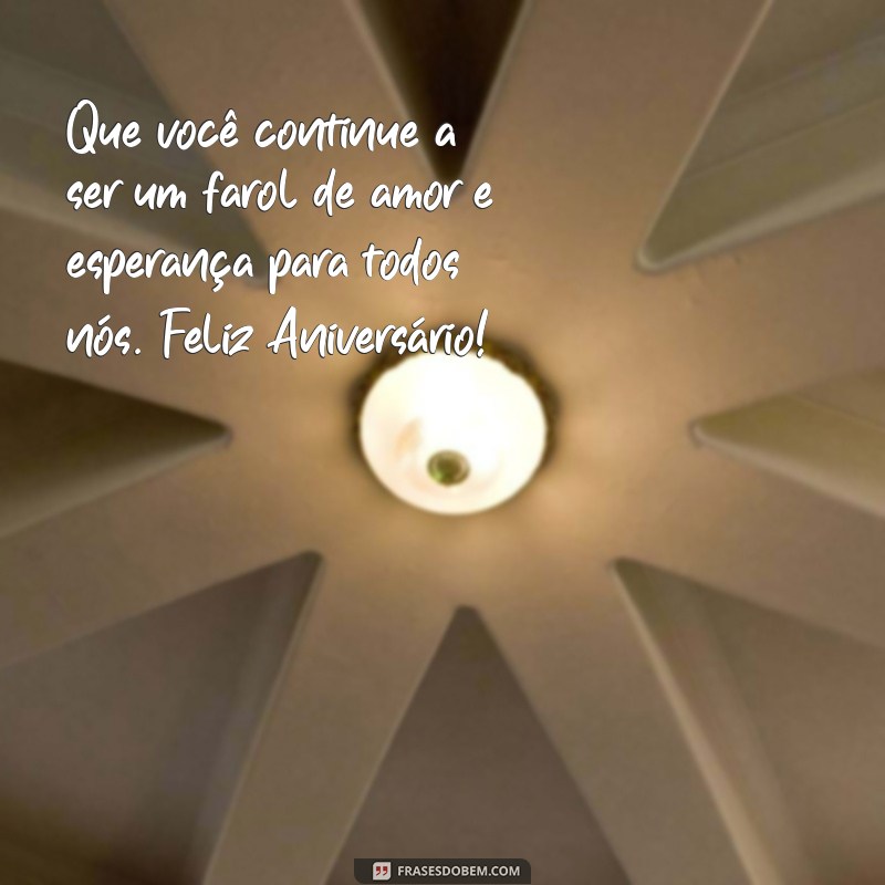 Mensagens Inspiradoras para Aniversário de Padre: Celebre com Fé e Gratidão 