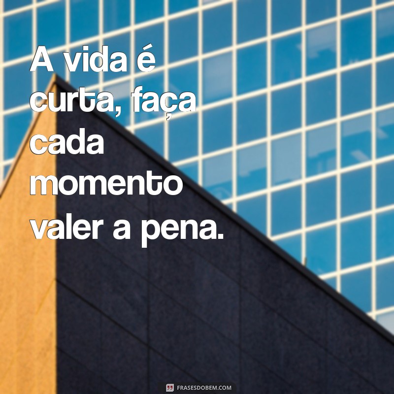 As Melhores Frases para Status: Inspire e Conquiste Seus Seguidores 