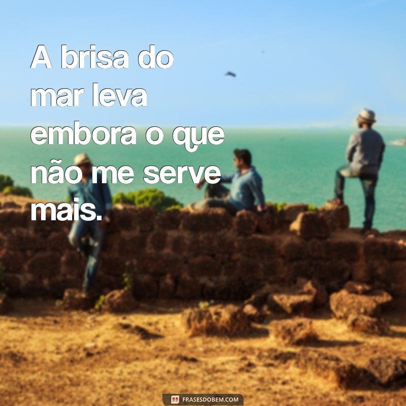 Frases Inspiradoras para Aproveitar a Praia Sozinha 