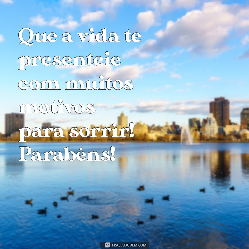 Mensagens de Aniversário para Conhecidas: Celebre com Frases Especiais 