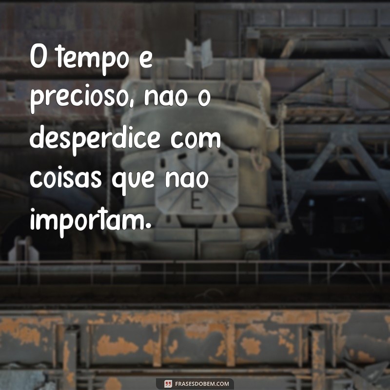 Frases Criativas para Status: Inspire e Impressione nas Redes Sociais 