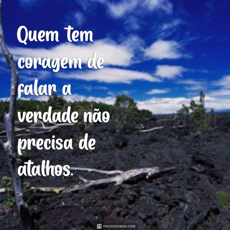 Indiretas Poderosas para Desmascarar Pessoas Falsas que Falam Mal de Você 