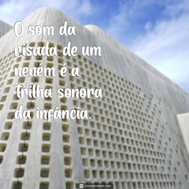 Os Benefícios do Sorriso: Por Que Ver um Neném Rindo Aumenta Nossa Felicidade 