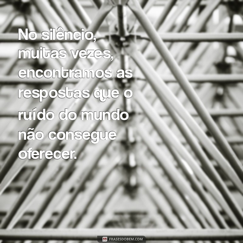 Ronald Laing: O Pioneiro da Psicologia e Suas Ideias Revolucionárias 