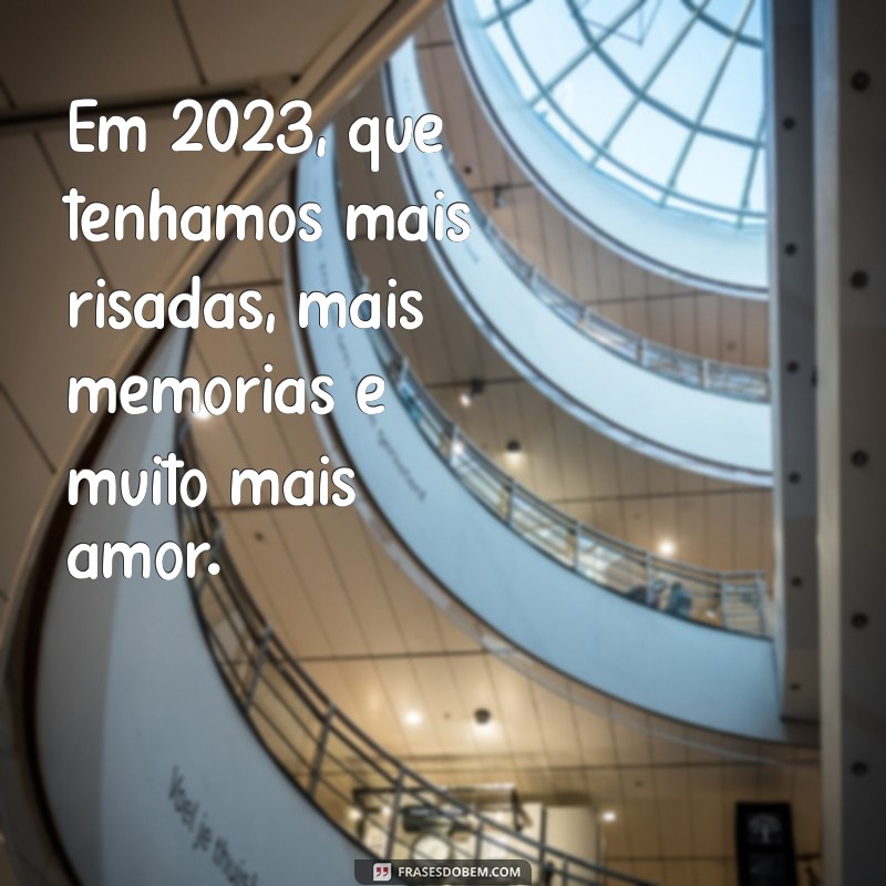 Frases Românticas para Casais Celebrando o Ano Novo 