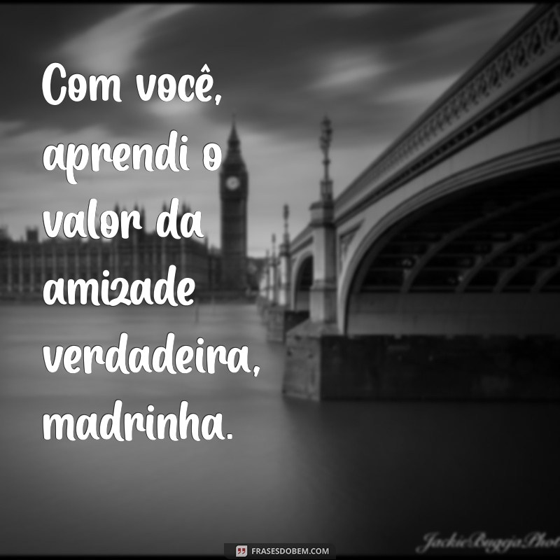 As Melhores Frases para Madrinha em PNG: Inspiração para Celebrar Momentos Especiais 