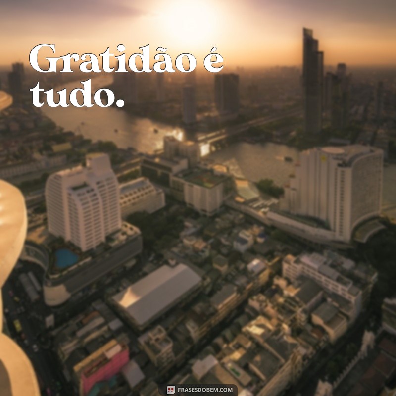 Frases Curtas e Impactantes para Status: Inspire-se e Compartilhe! 