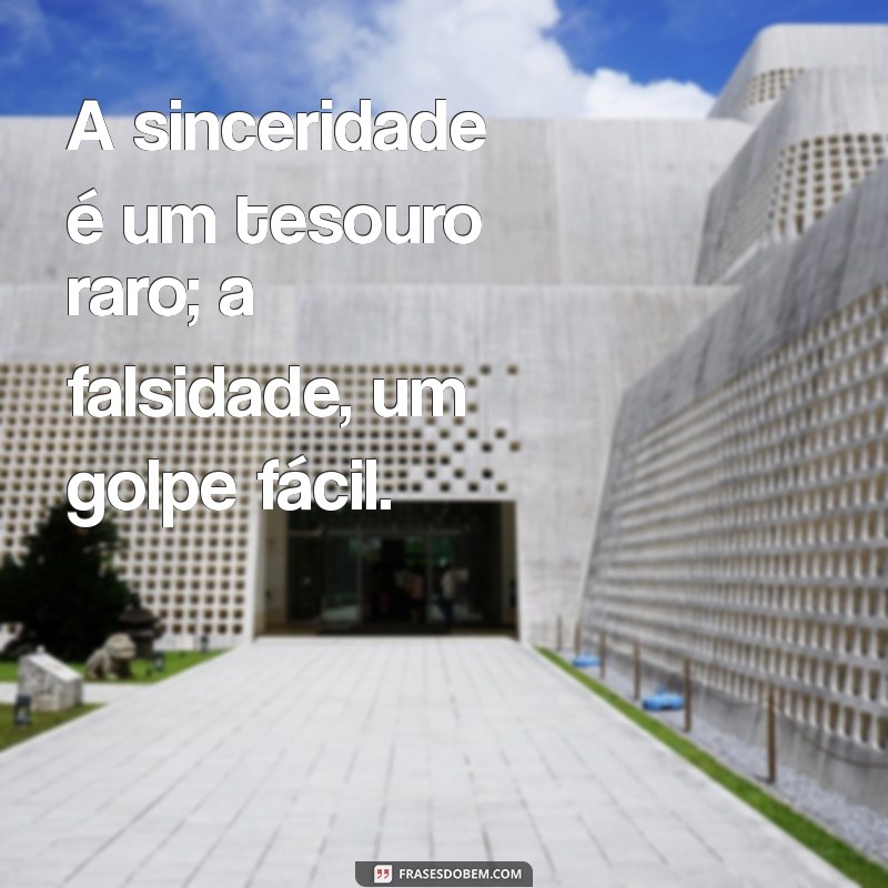 Desvendando a Falsidade: Mensagens Impactantes para Reconhecer e Lidar com a Hipocrisia 