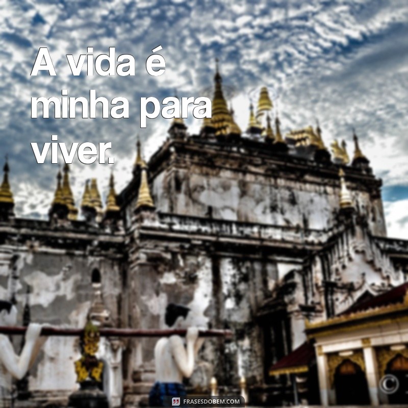 Frases Curtas e Impactantes para Legendar Suas Fotos Sozinha 