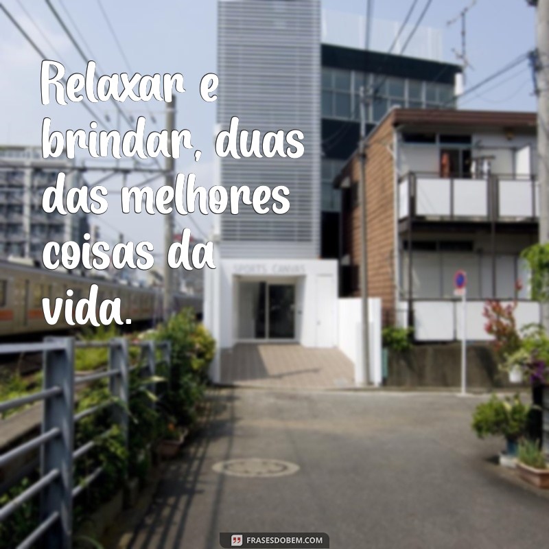 As Melhores Frases para Acompanhar Suas Fotos com Drinks 