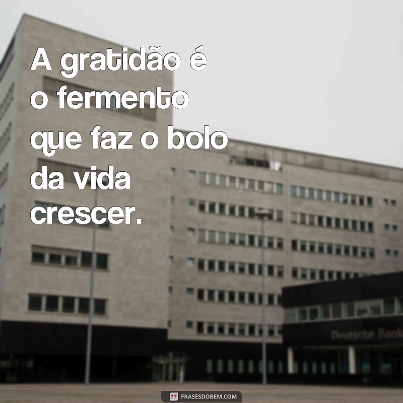 Descubra as melhores frases de bolo para expressar gratidão em todas as ocasiões 